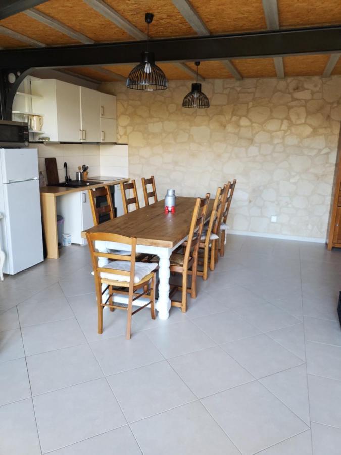 La Colongere Vila Reclesne Exterior foto